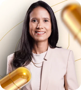 Dra. Luciana com cápsulas de suplementação